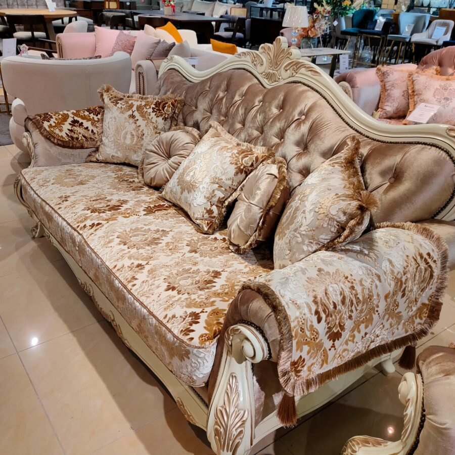 Imperial sofa-lova