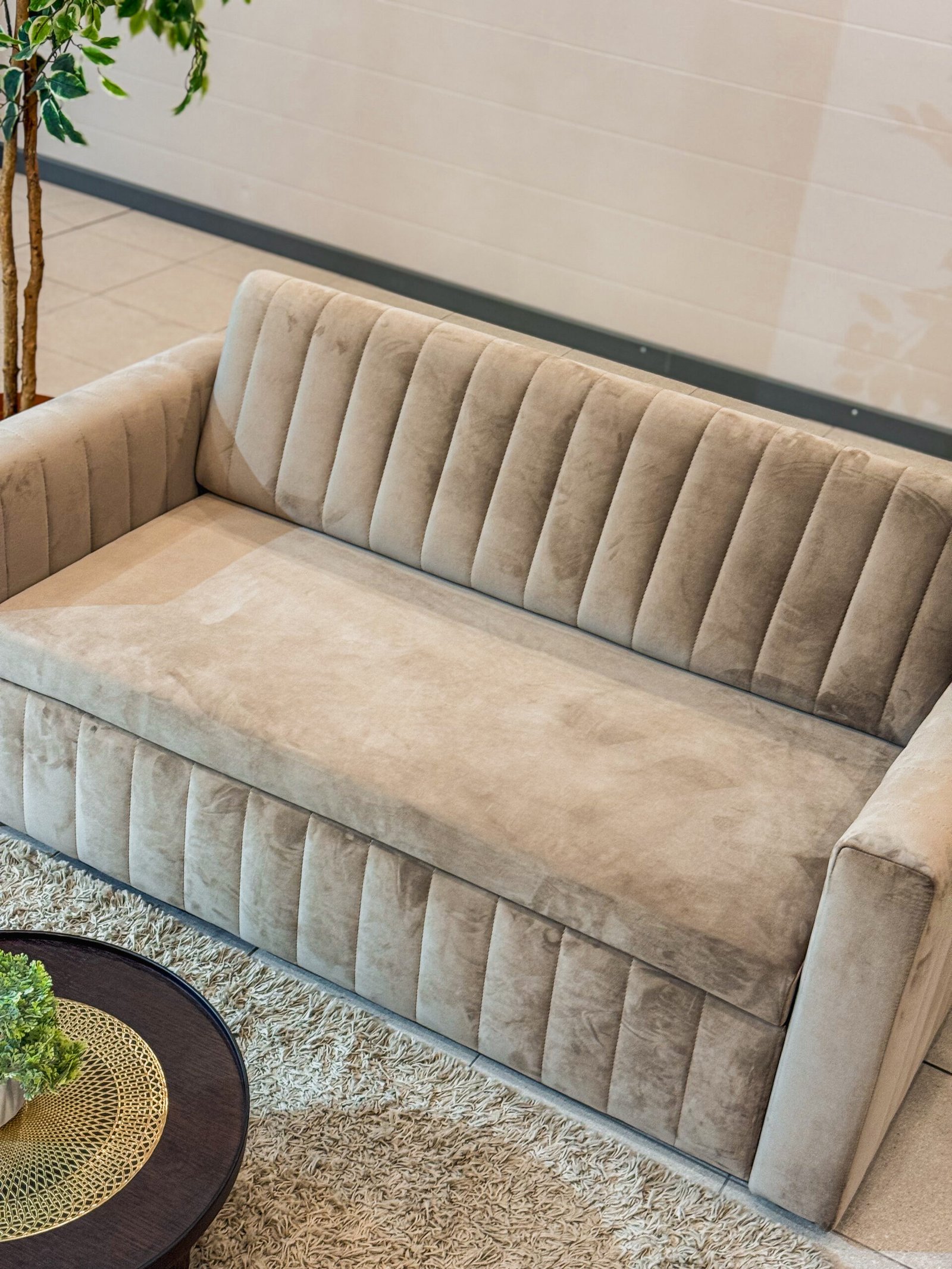 INTERIOR BEIGE sofa lova su patalynės dėže - Image 8
