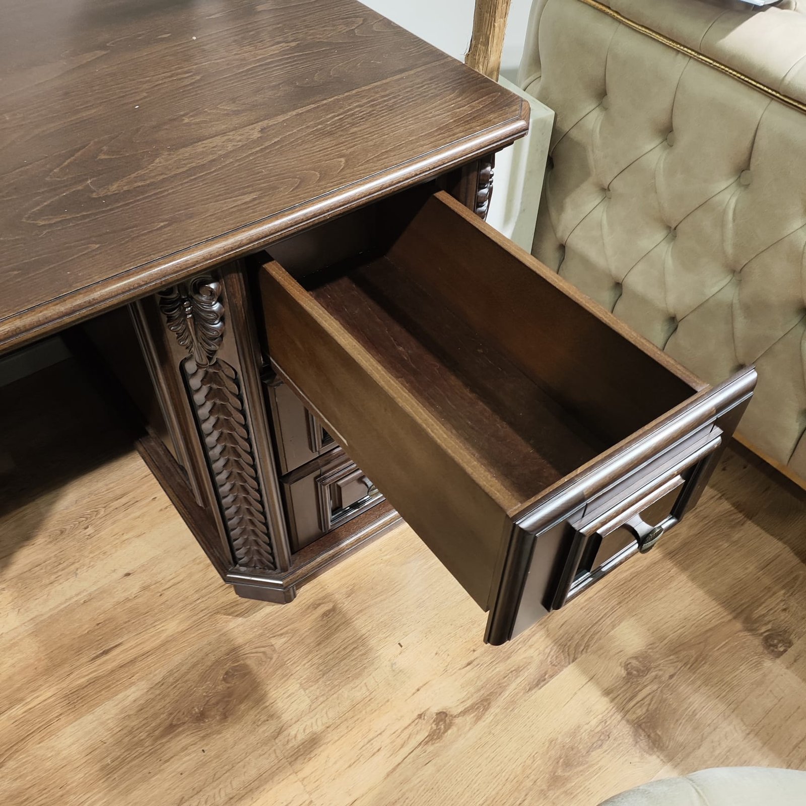 VANGUARD rašomasis stalas - Image 2