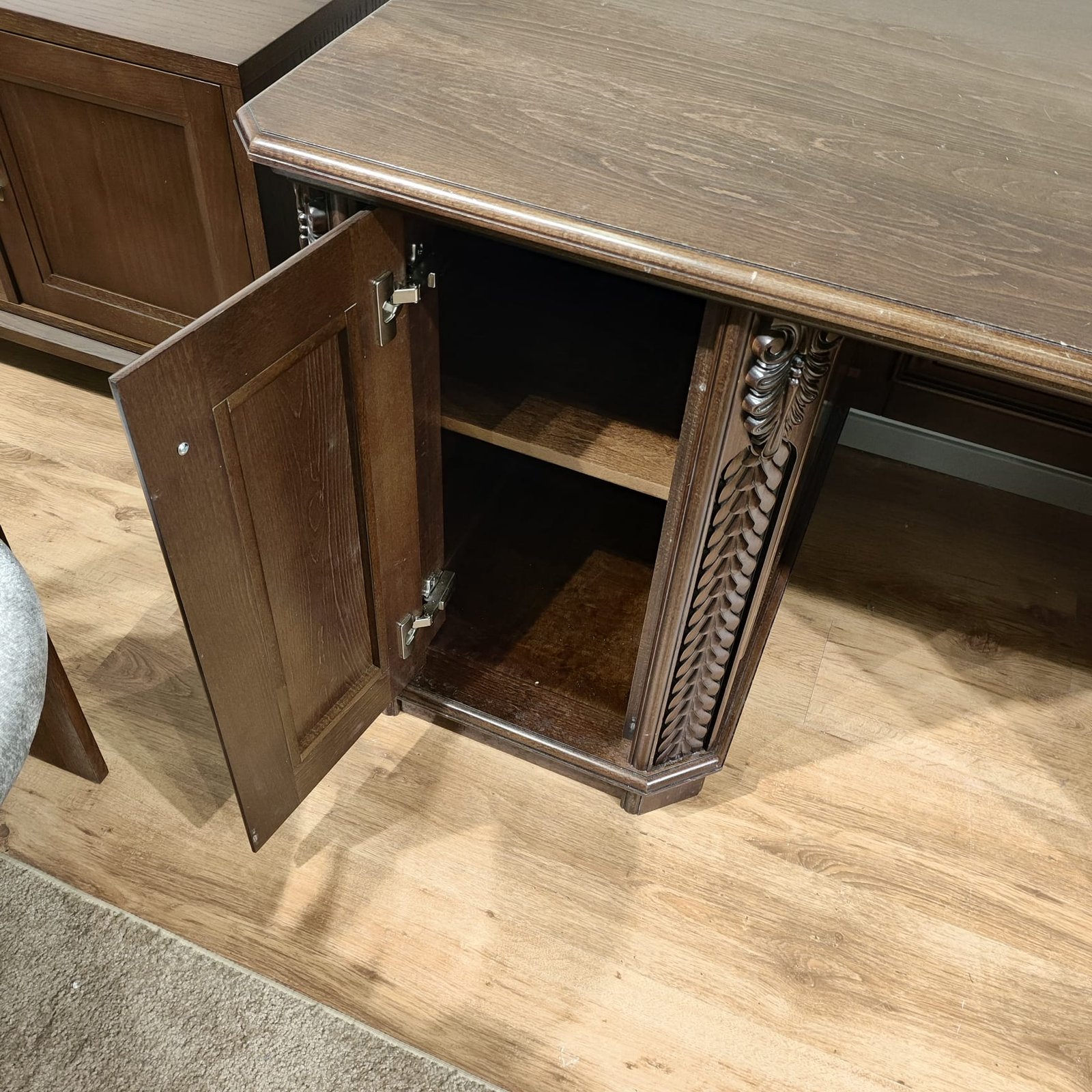 VANGUARD rašomasis stalas - Image 3