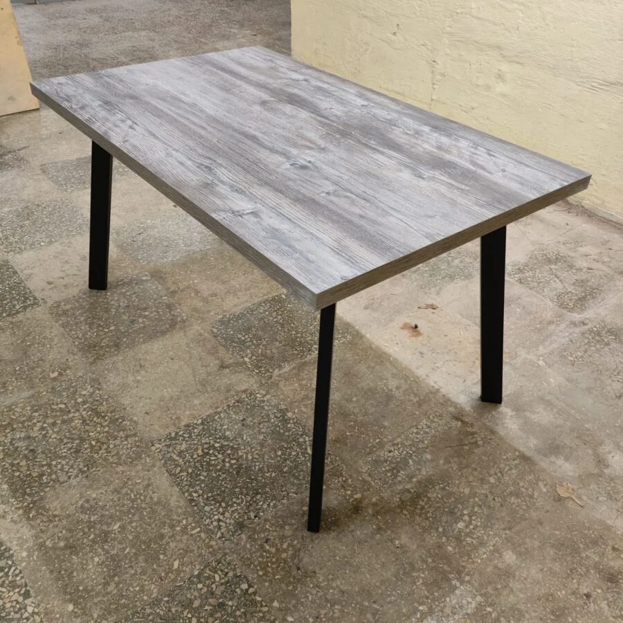 ZIVI PASADENA stalas