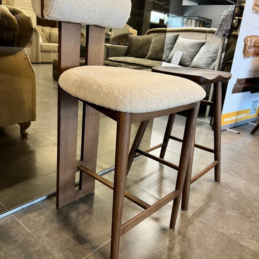 BORDE pusbario kėdė