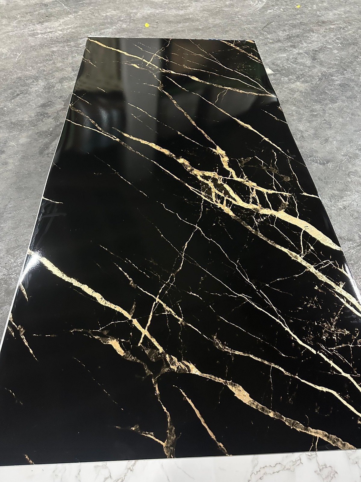 BLACK GOLDEN PVC sienų plokštė - Image 6